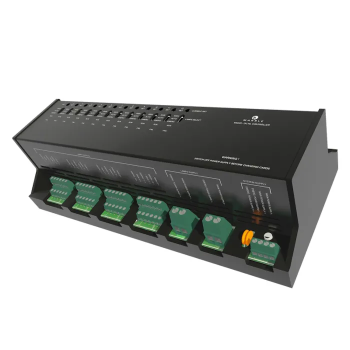 MS225 DC-controller voor navigatieverlichting met kanaalschakelaars en groene aansluitklemmen